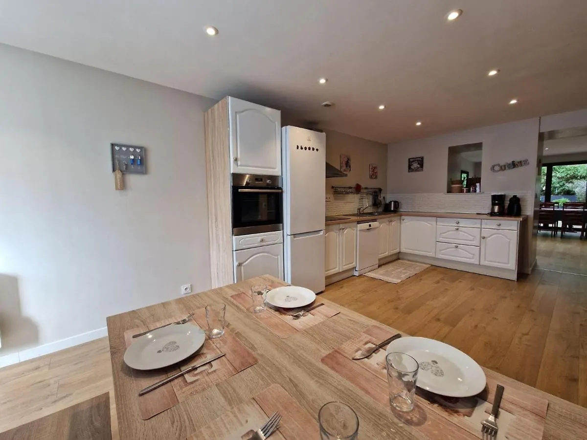 別荘 Charming, Comfortable House Port Du Legue Plérin